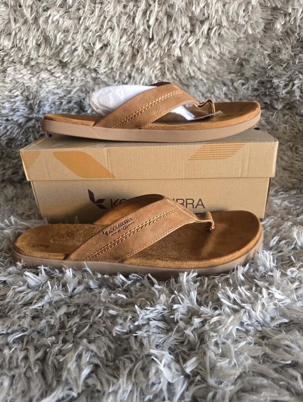 Koolaburra Men’s Chestnut Suede Toe-Post Sandals